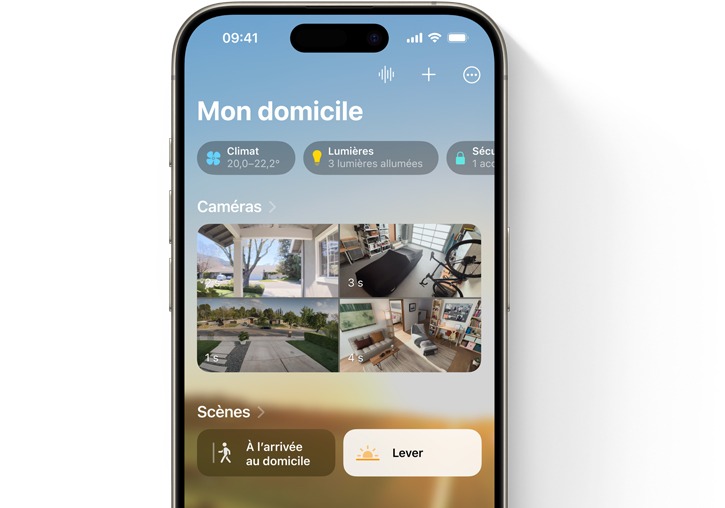 Un iPhone montrant la vue Mon domicile de l’app Domicile.