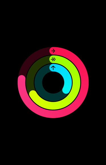 Les anneaux Bouger, M’entraîner et Me lever à différents stades de progression dans l’app Activité.